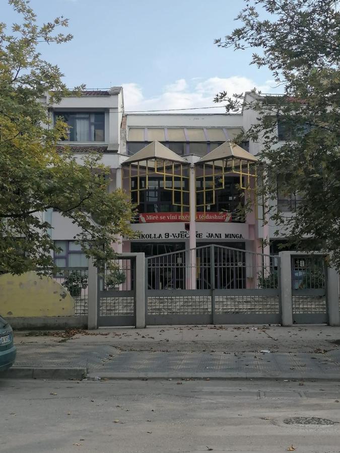Appartamento Incantevole Con Posto Auto Privato Vlorë Eksteriør billede